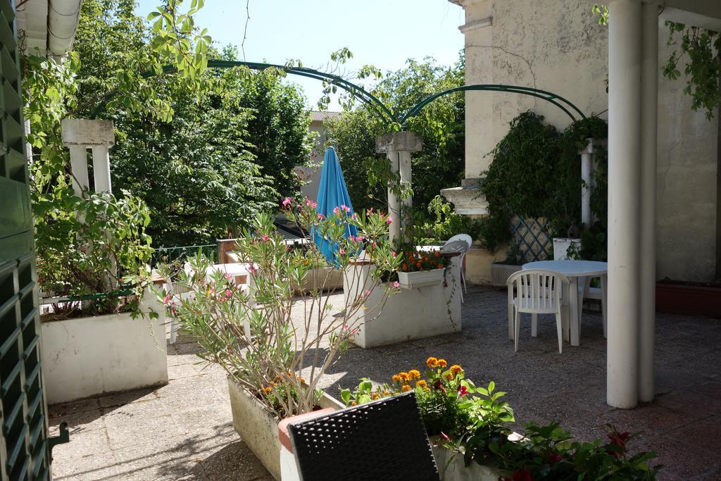 Hotel le Préjoly Saint-Vallier-de-Thiey Exterior foto